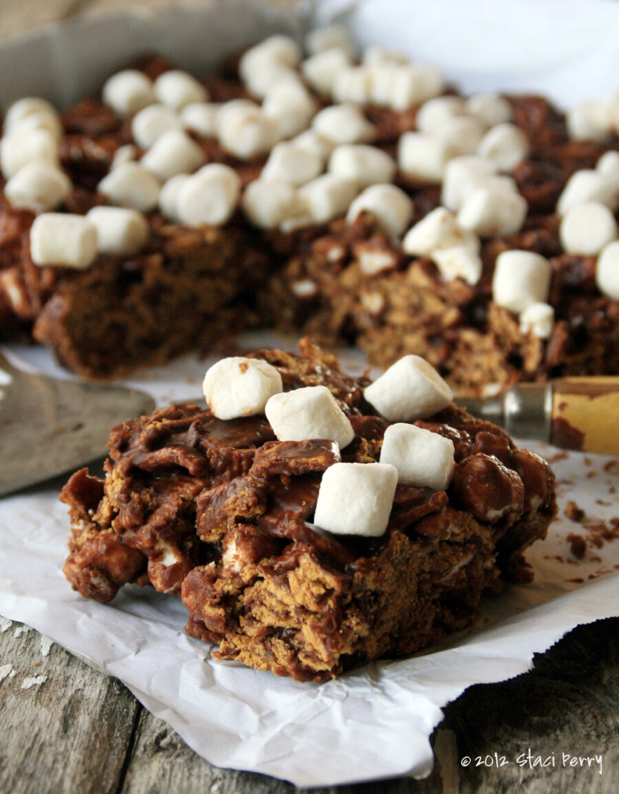 s'mores bar with marshmallows on top