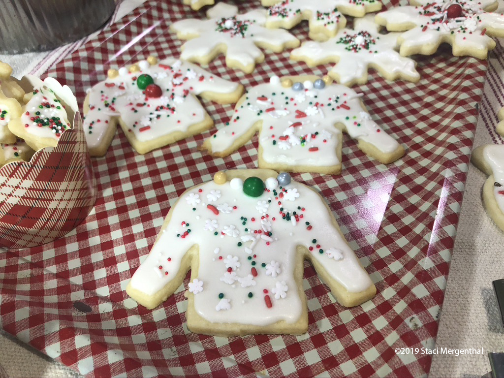 How to Make Christmas Cream Cheese Cookie Cutouts