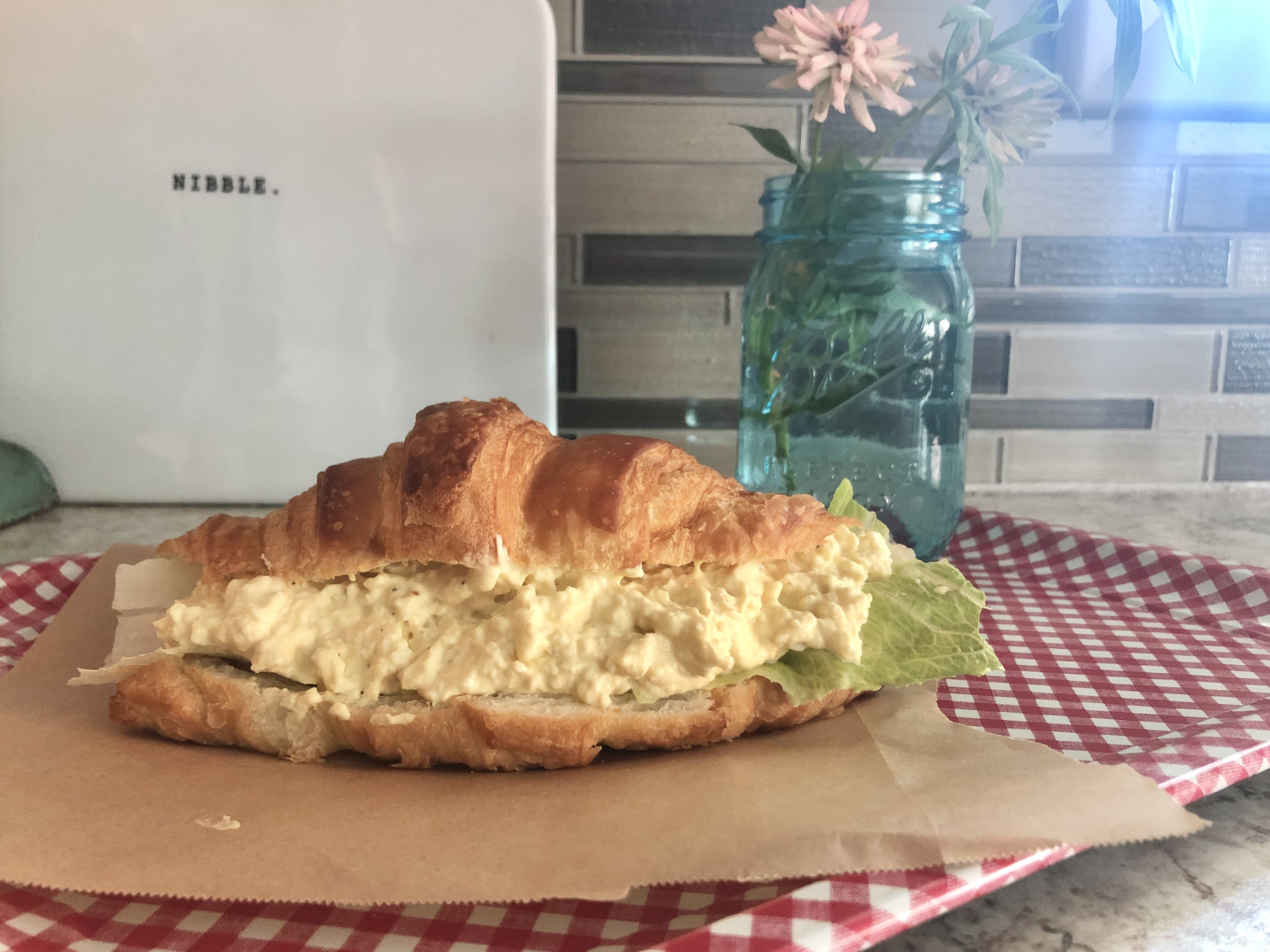 egg salad on croissant