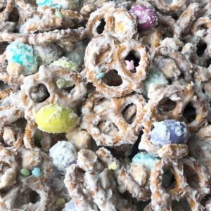 spring pastel pretzel snack mix