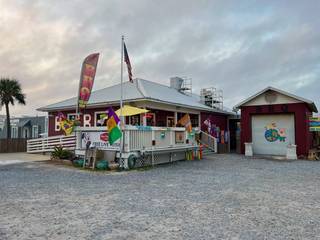 front exterior of Moe's Original BBQ in Orange Beach Alabama