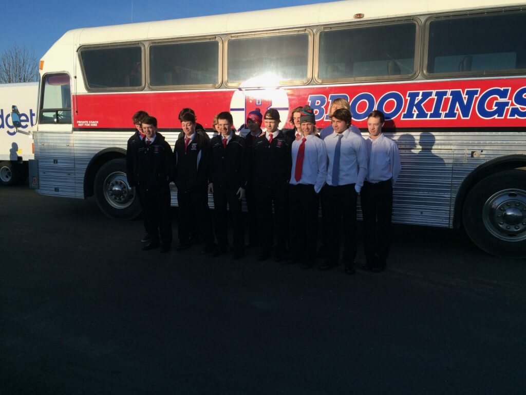 hockey team by bus
