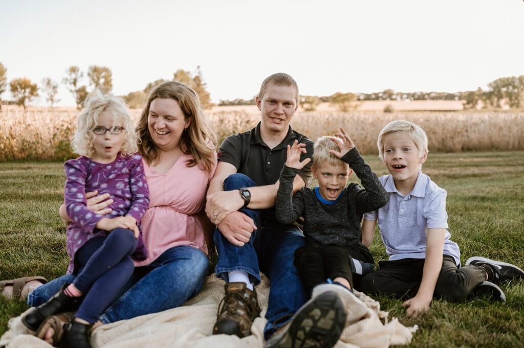 Amanda Runia her husband Michael and her three children 